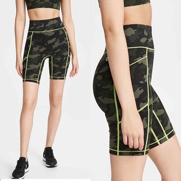 All Access Center Stage Bike Shorts Olive Camo pockets activewear plus size 1X - Picture 1 of 6